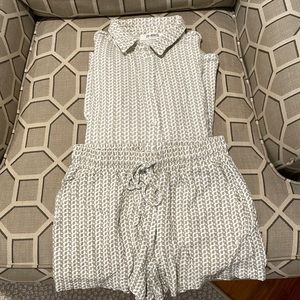 4th & Reckless x Loz Vassallo Alice linen printed beach set